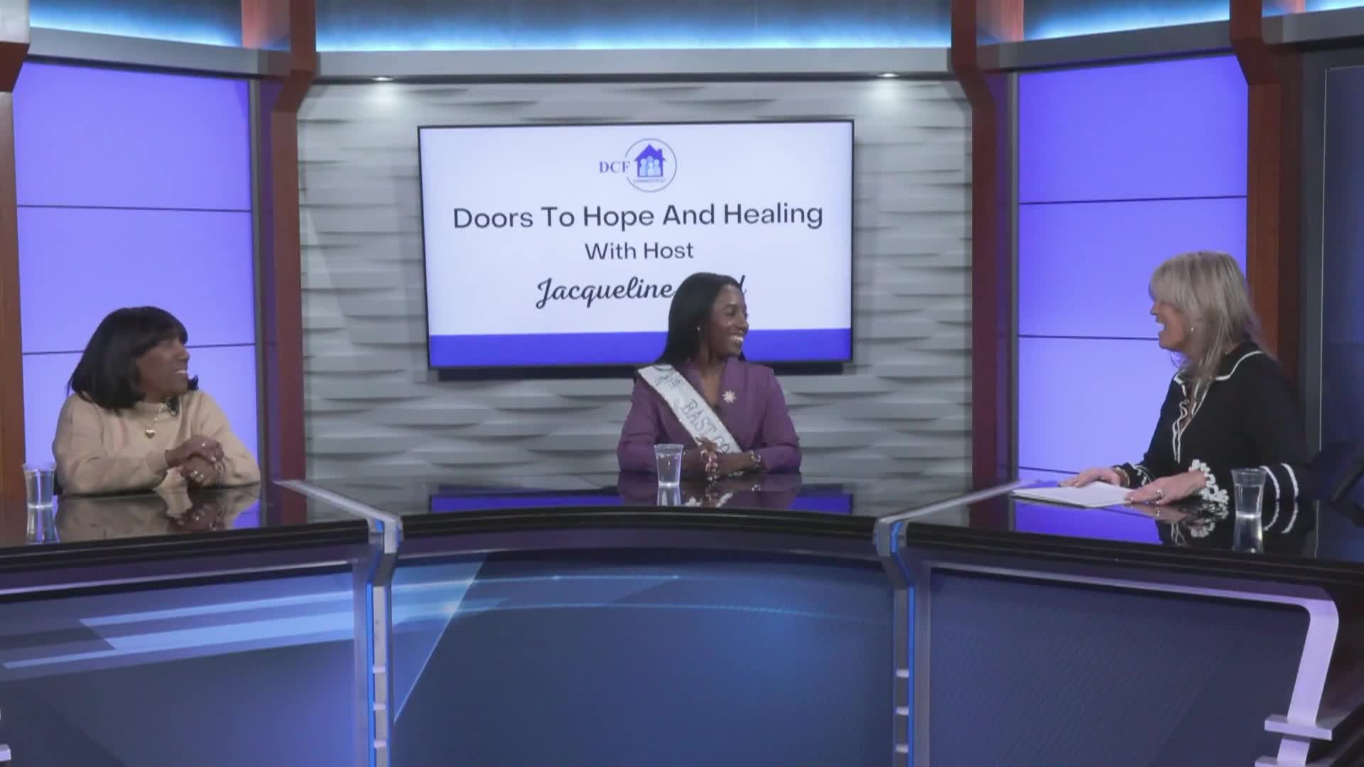 Doors to Hope and Healing - E116 - Fostering Is A Family Affair